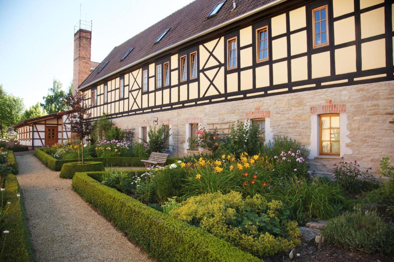 Naturhotel Etzdorfer Hof Schoenburg ภายนอก รูปภาพ