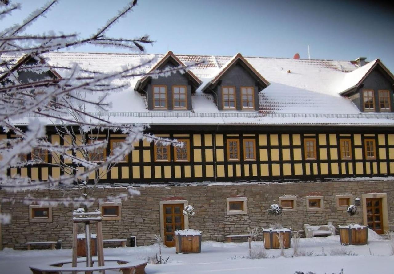 Naturhotel Etzdorfer Hof Schoenburg ภายนอก รูปภาพ