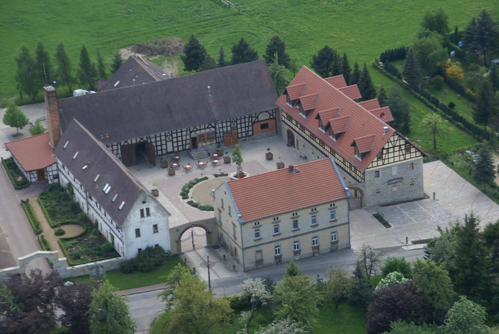 Naturhotel Etzdorfer Hof Schoenburg ภายนอก รูปภาพ
